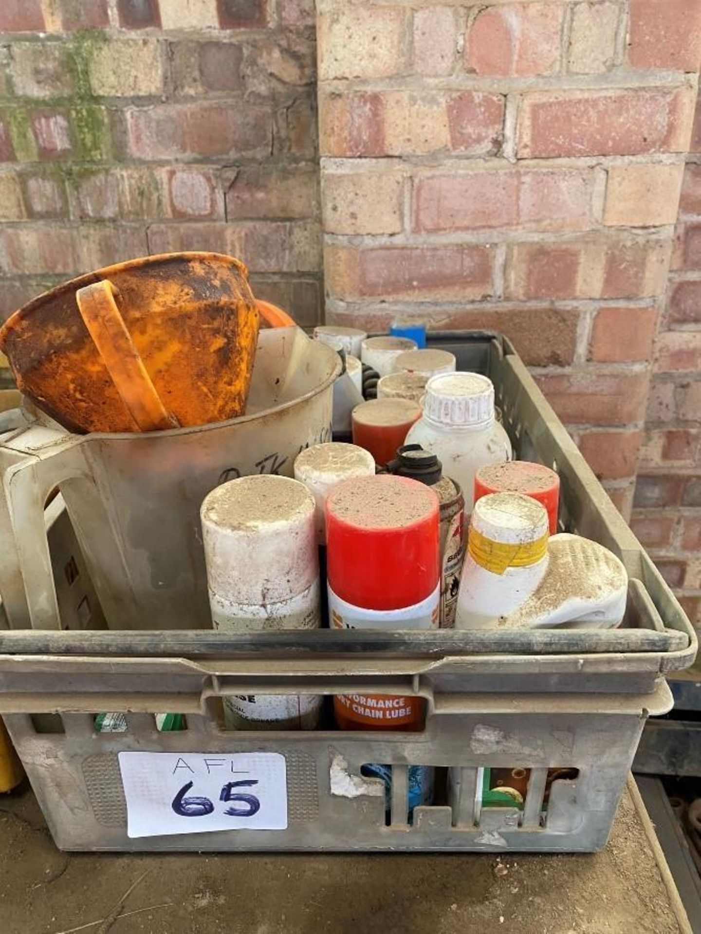 Warning Light, Jug, Funnel And Aerosol Cans - (Lincolnshire)