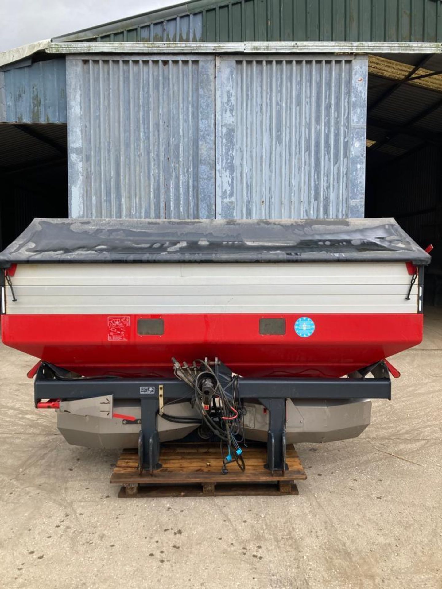 2012 Vicon Rota Flow XL Fertiliser Spreader - (Cambridgeshire) - Image 2 of 6