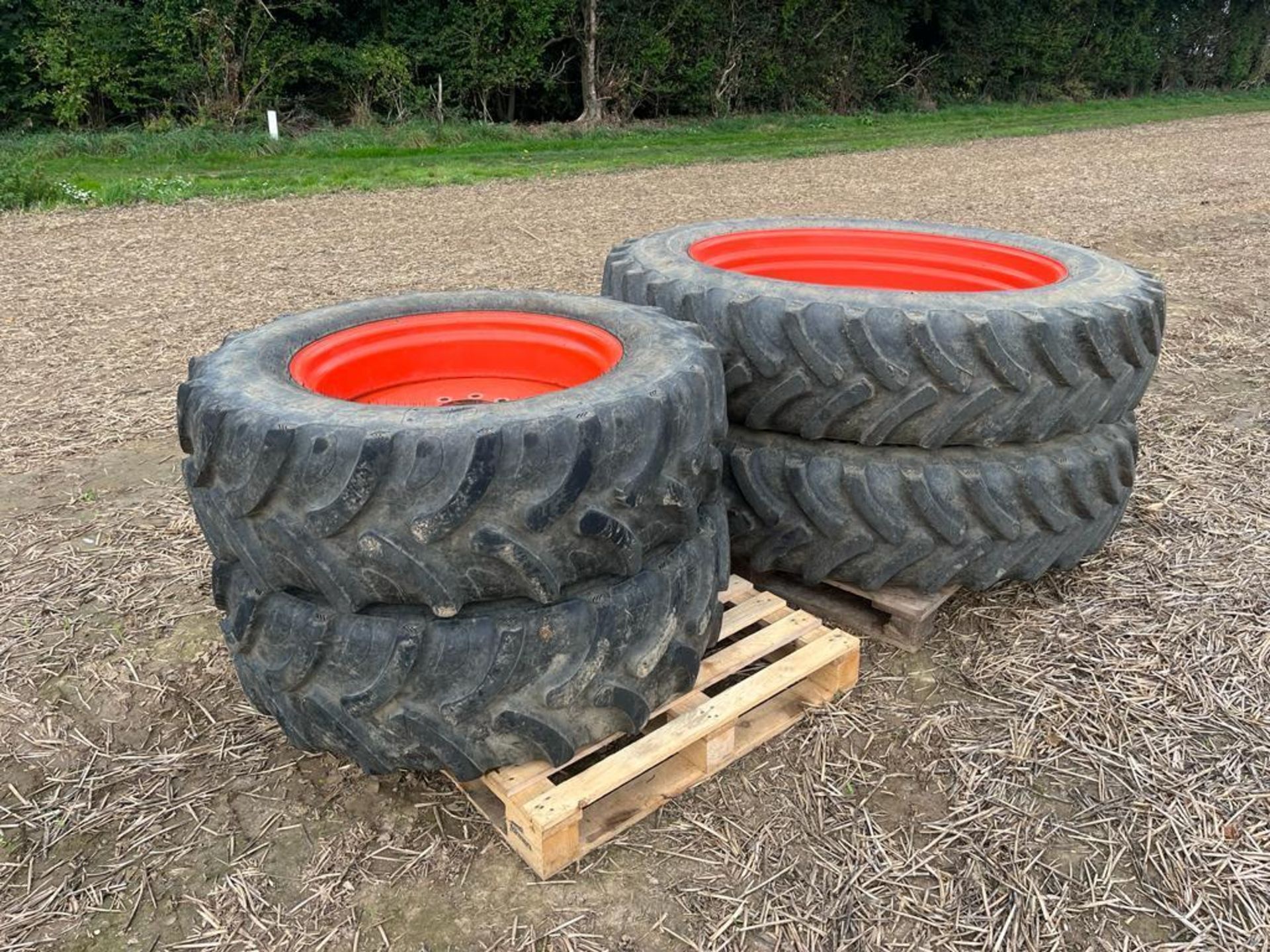 Kubota Row Crop Wheels and Tyres, Rear: 380/90 R46, Front 380/70 R28