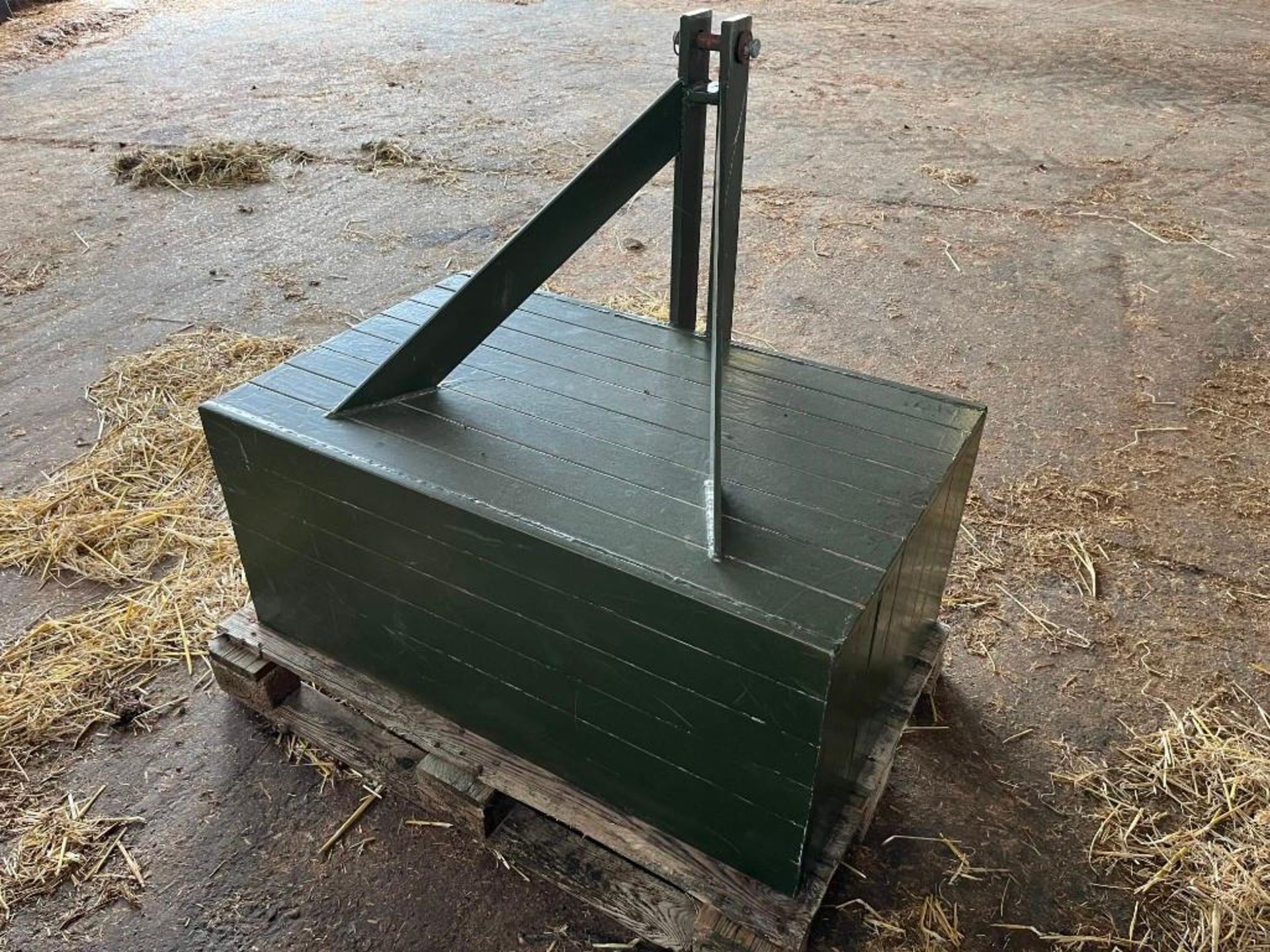 Farm-made 1T Front Weight Block - Image 3 of 4