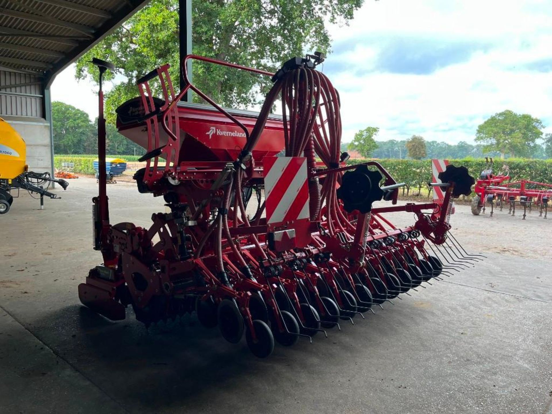 2019 Kverneland H Series Power Harrow 3m with e-Drill Compact 3m Drill - Image 3 of 10