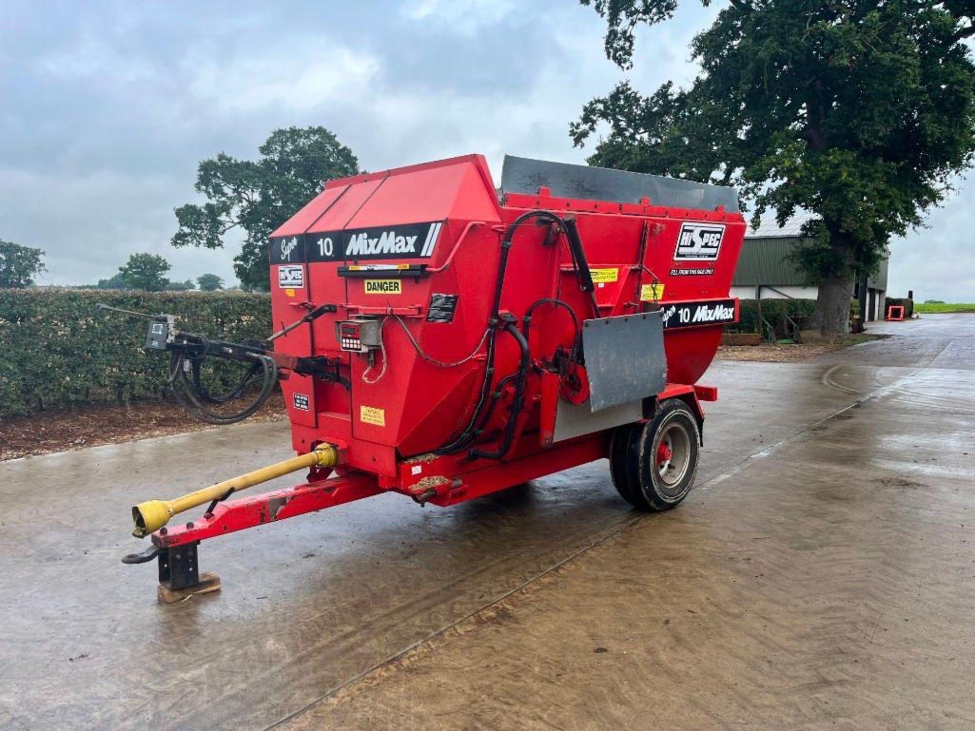 HiSpec Super 10 MixMax Feeder Wagon