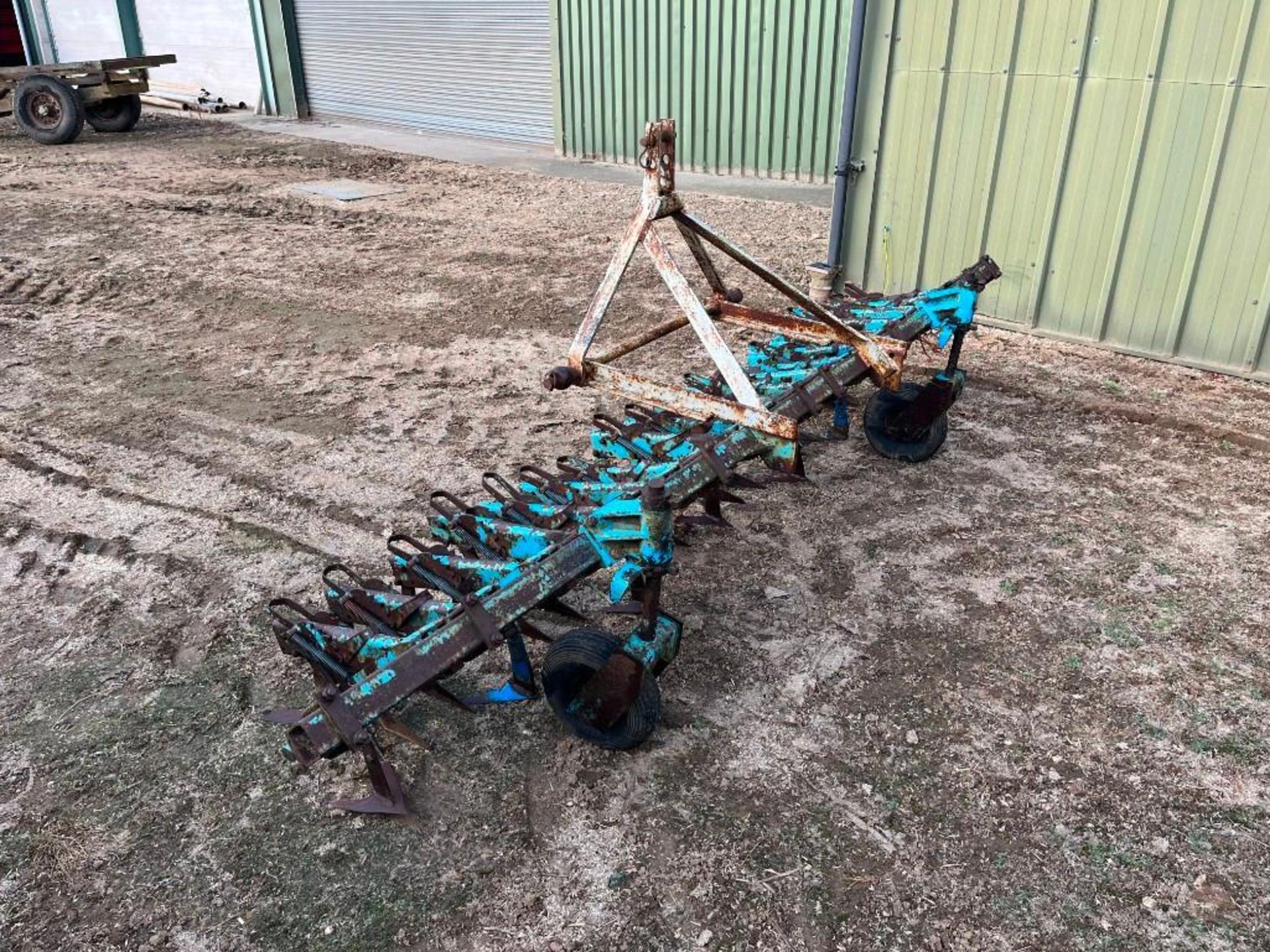 Stanhay Webb 6 Row Front Mounted Beet Hoe - Image 2 of 4