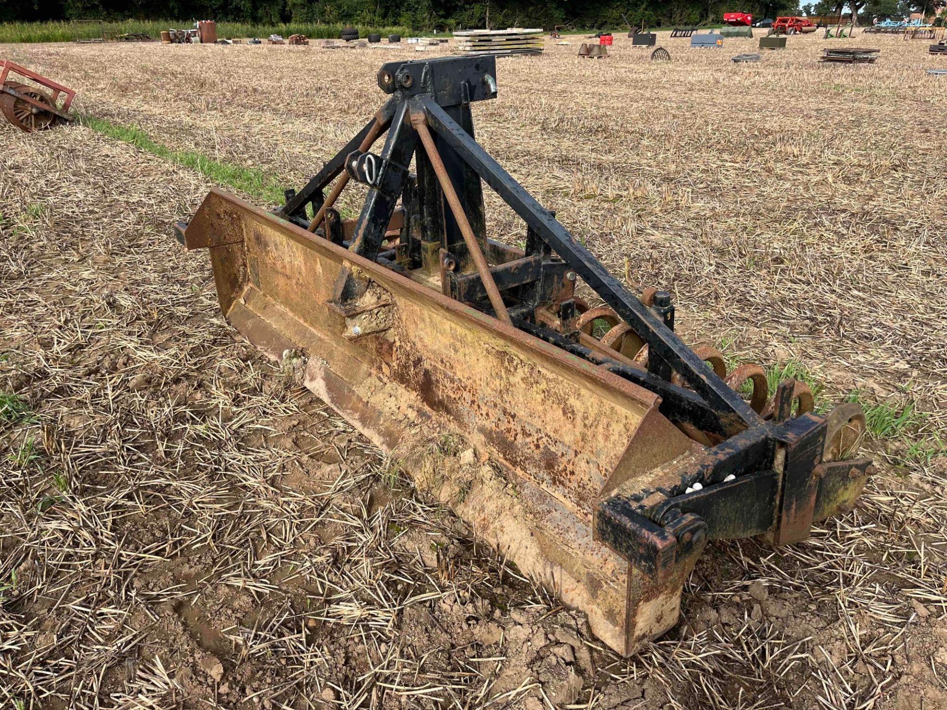 3m Farm-made Front Press with Levelling Blade - Image 3 of 4