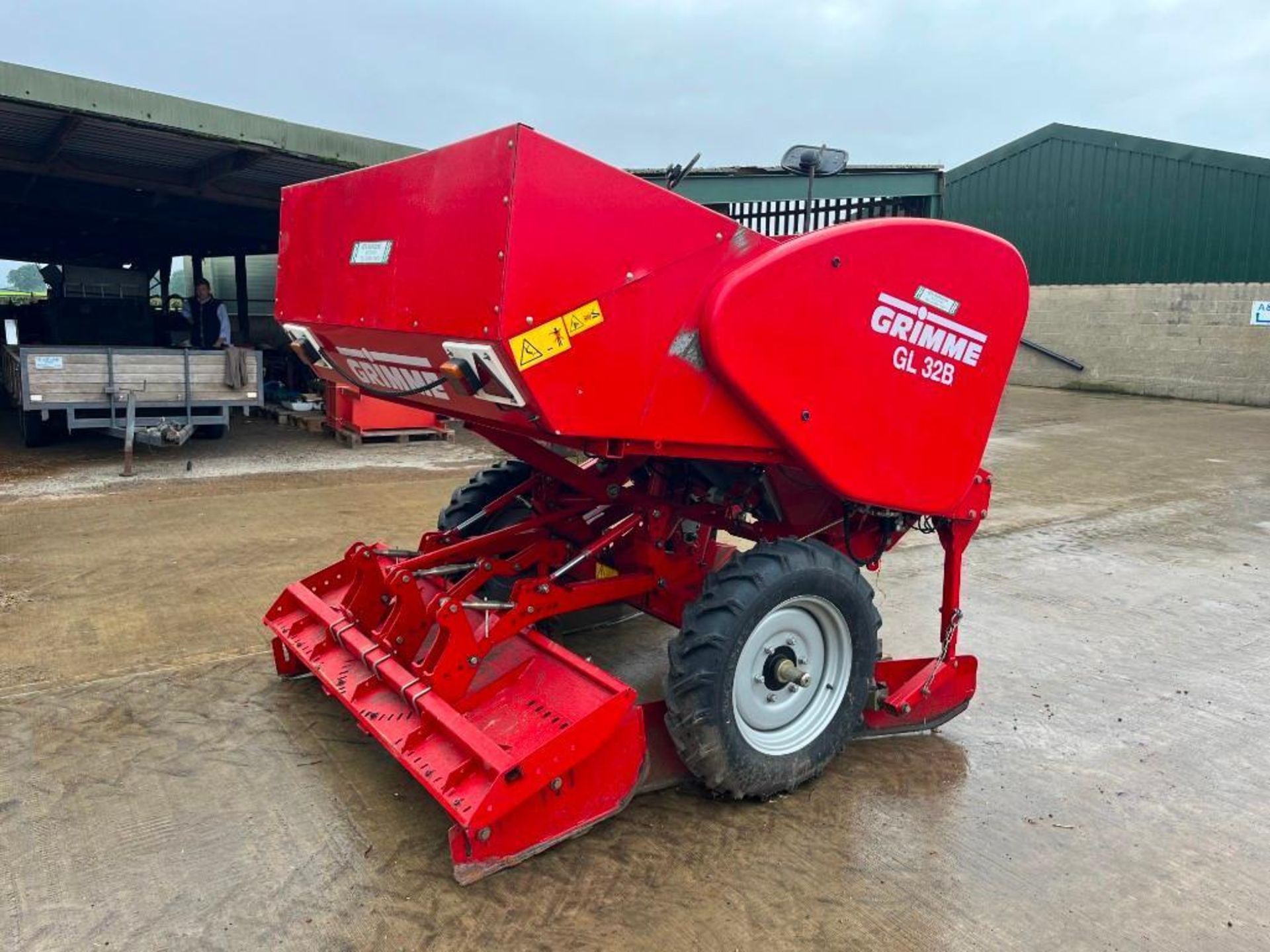 2016 Grimme GL 32B Two Row Potato Planter - Image 4 of 10