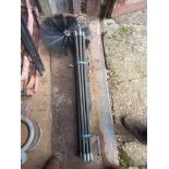 Qty Draining Rods