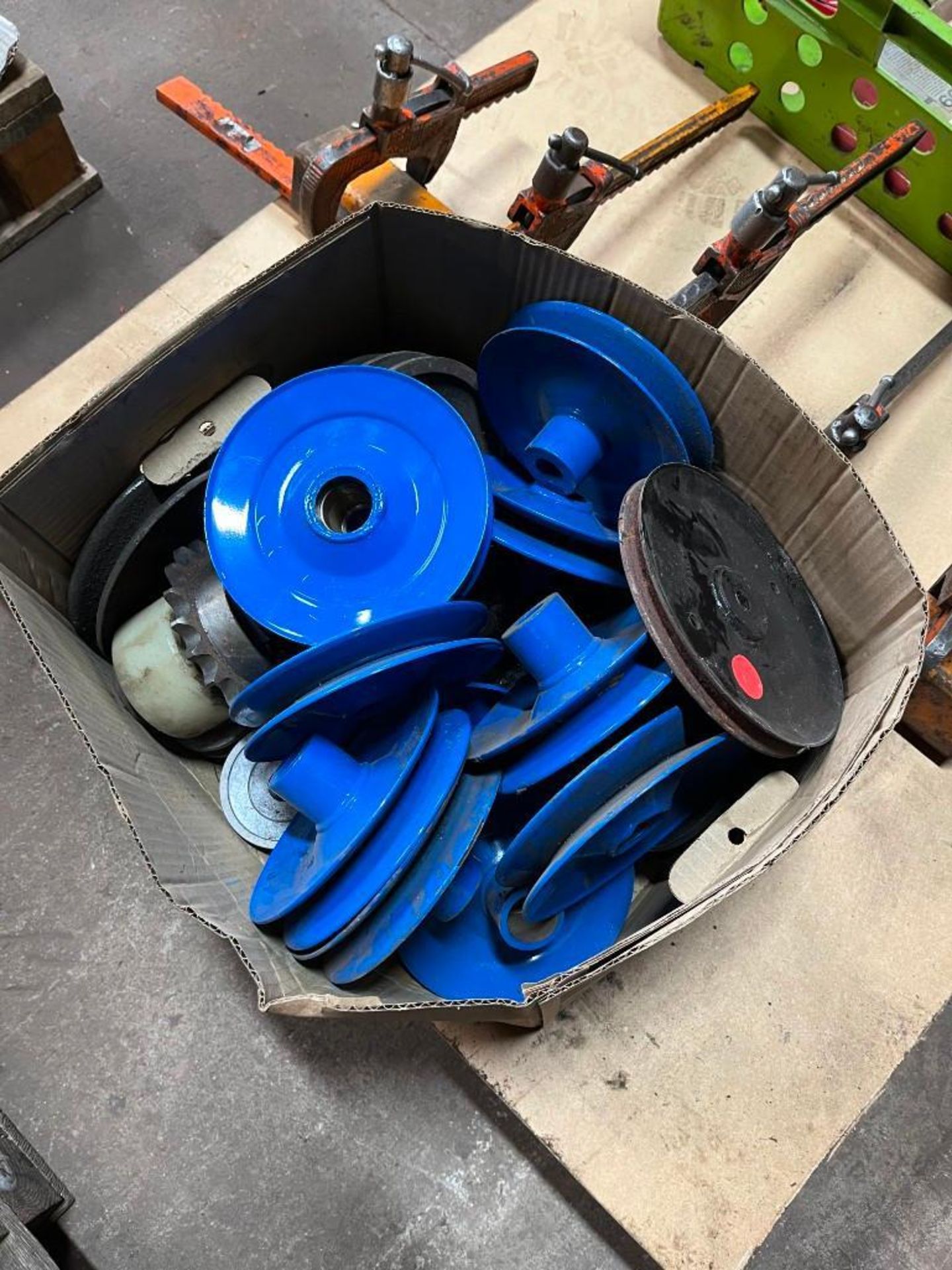 Qty Belt Pulleys