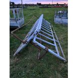 3No. 15Ft Cattle Feed Barriers