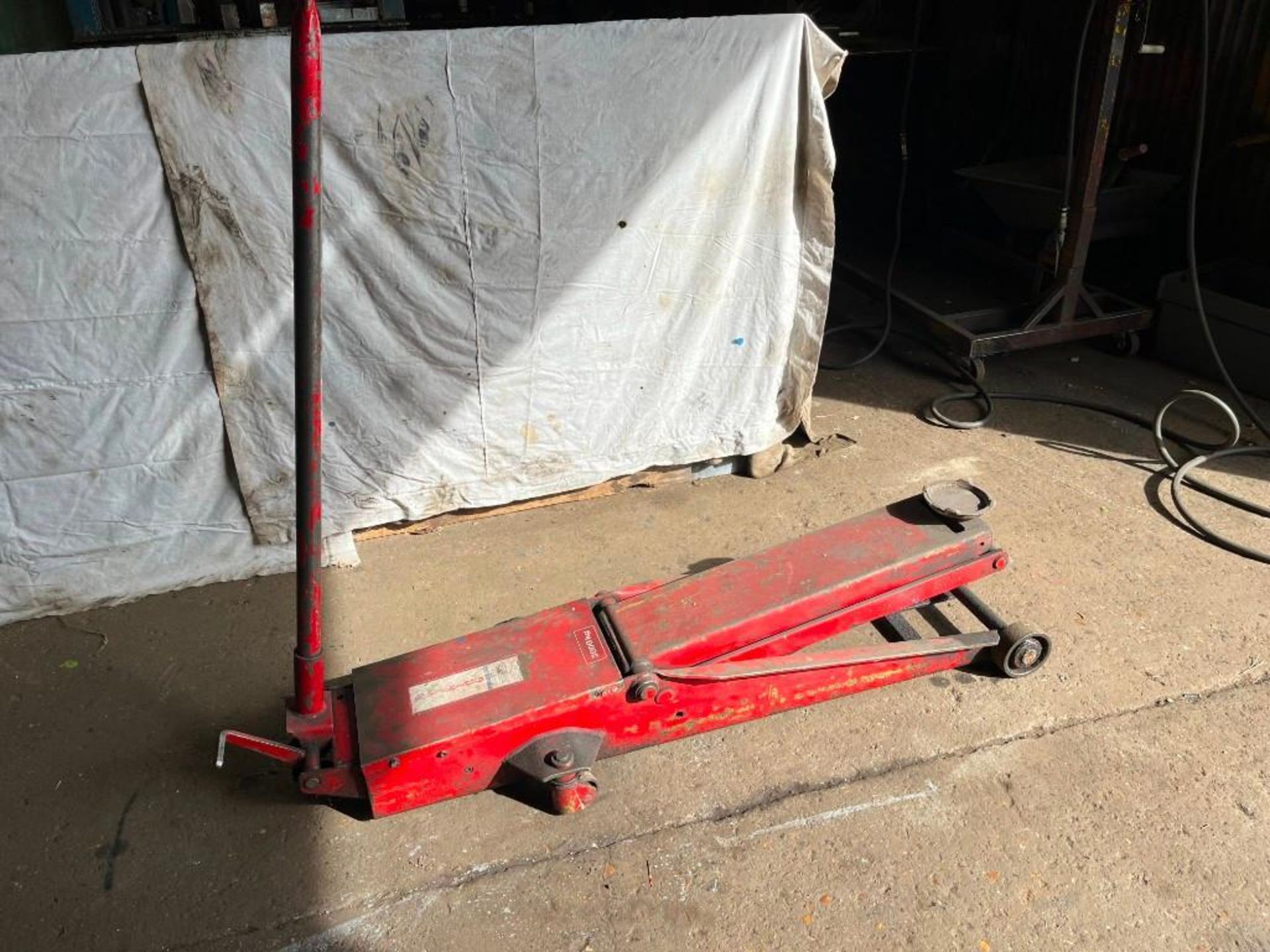 Misc 3T High Lift Trolly Jack, Tested