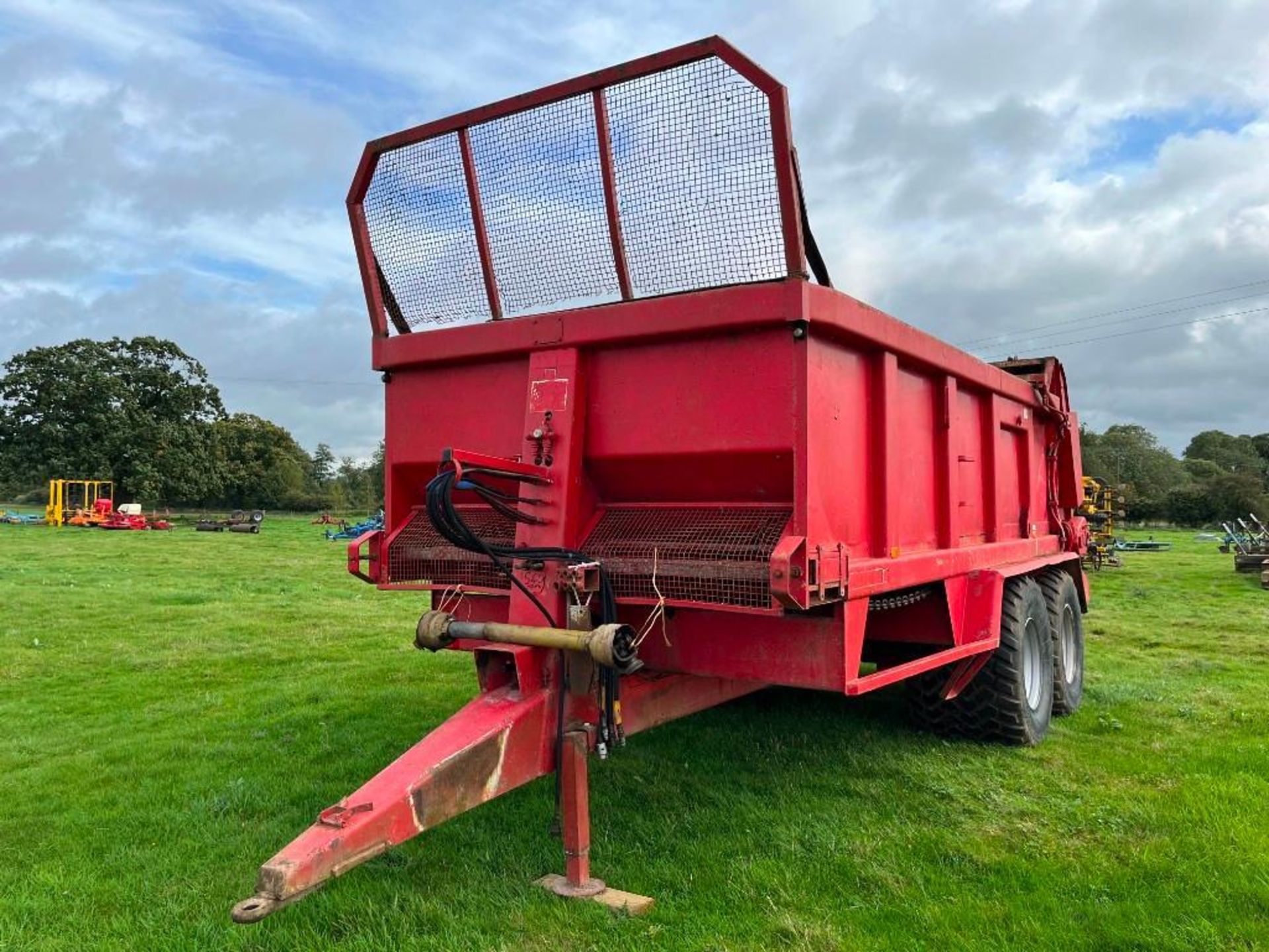 Bunning Highlander Tandem Axle Muck Spreader