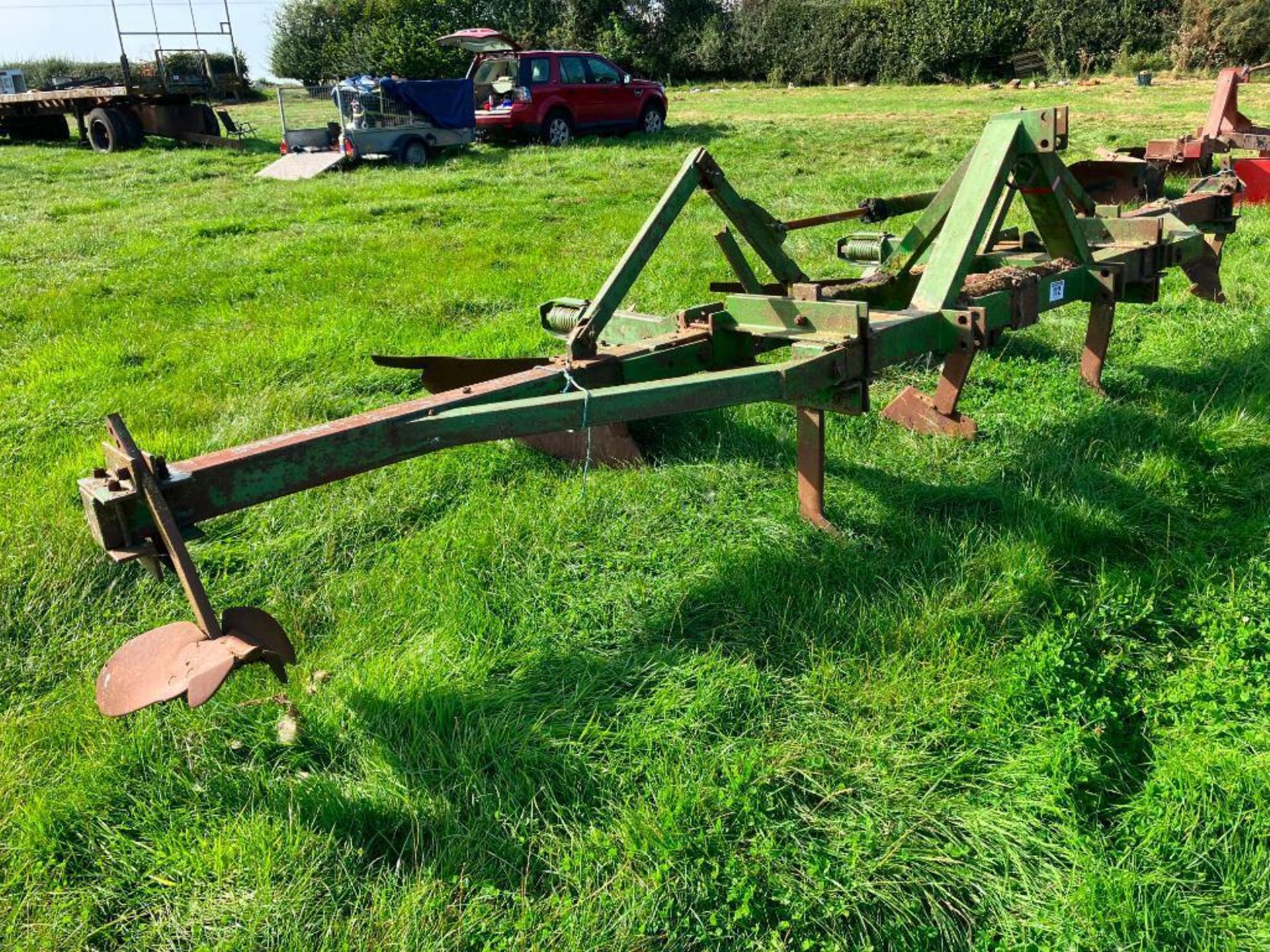 Reekie DR81 twin body bedformer with hydraulic bout markers and twin subsoiler legs - Image 5 of 5