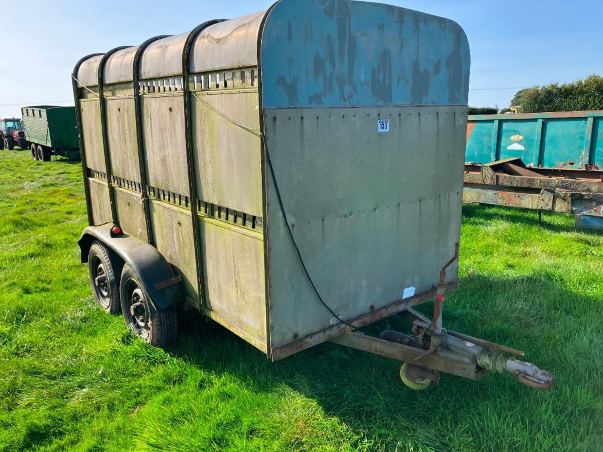 Twin axle 10ft livestock trailer - Image 2 of 2