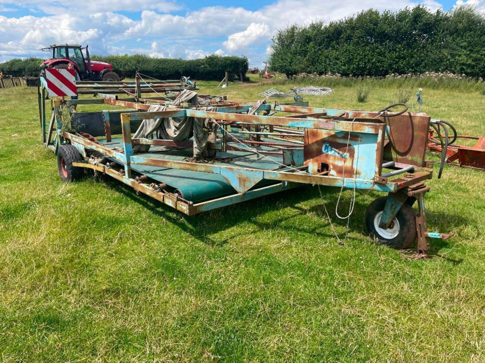 Cooks conventional hydraulic bale sledge - Image 3 of 4