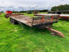 Bale trailer 27ft tri-axle on Avon 10.5/13 flotation wheels and tyres