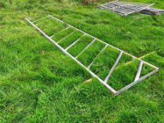 Diagonal 15ft galvanised livestock feed barrier