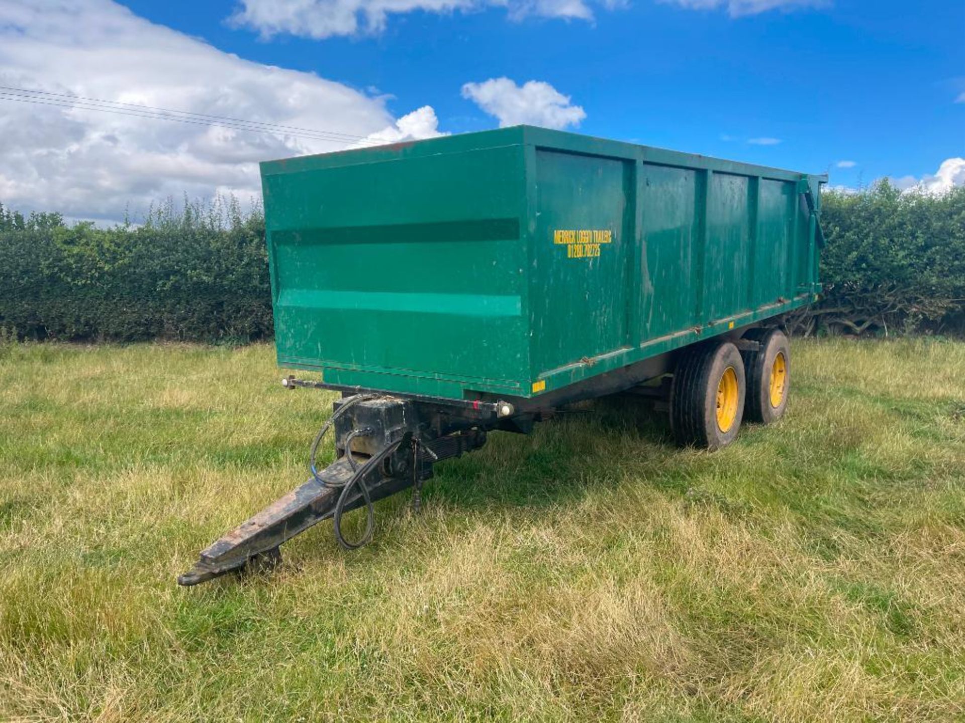 1998 Merrick Loggin 16t twin axle grain trailer with sprung drawbar and hydraulic tailgate on 385/65 - Image 3 of 16