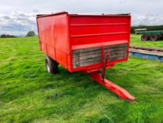 Dropside 6t single axle trailer with grain chute on 12.5/80-15.3 wheels and tyres