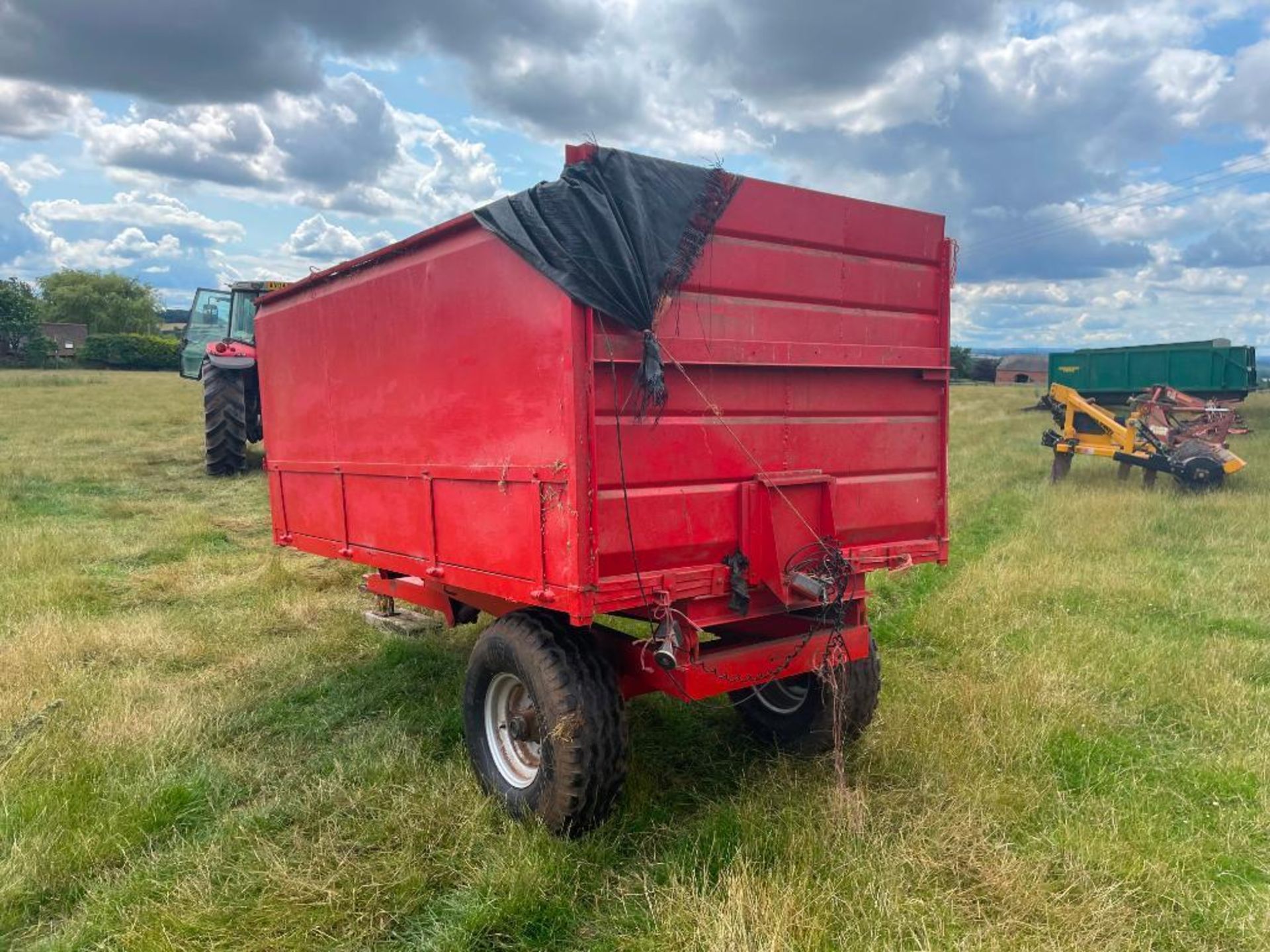 Dropside 6t single axle trailer with grain chute on 12.5/80-15.3 wheels and tyres - Image 10 of 16