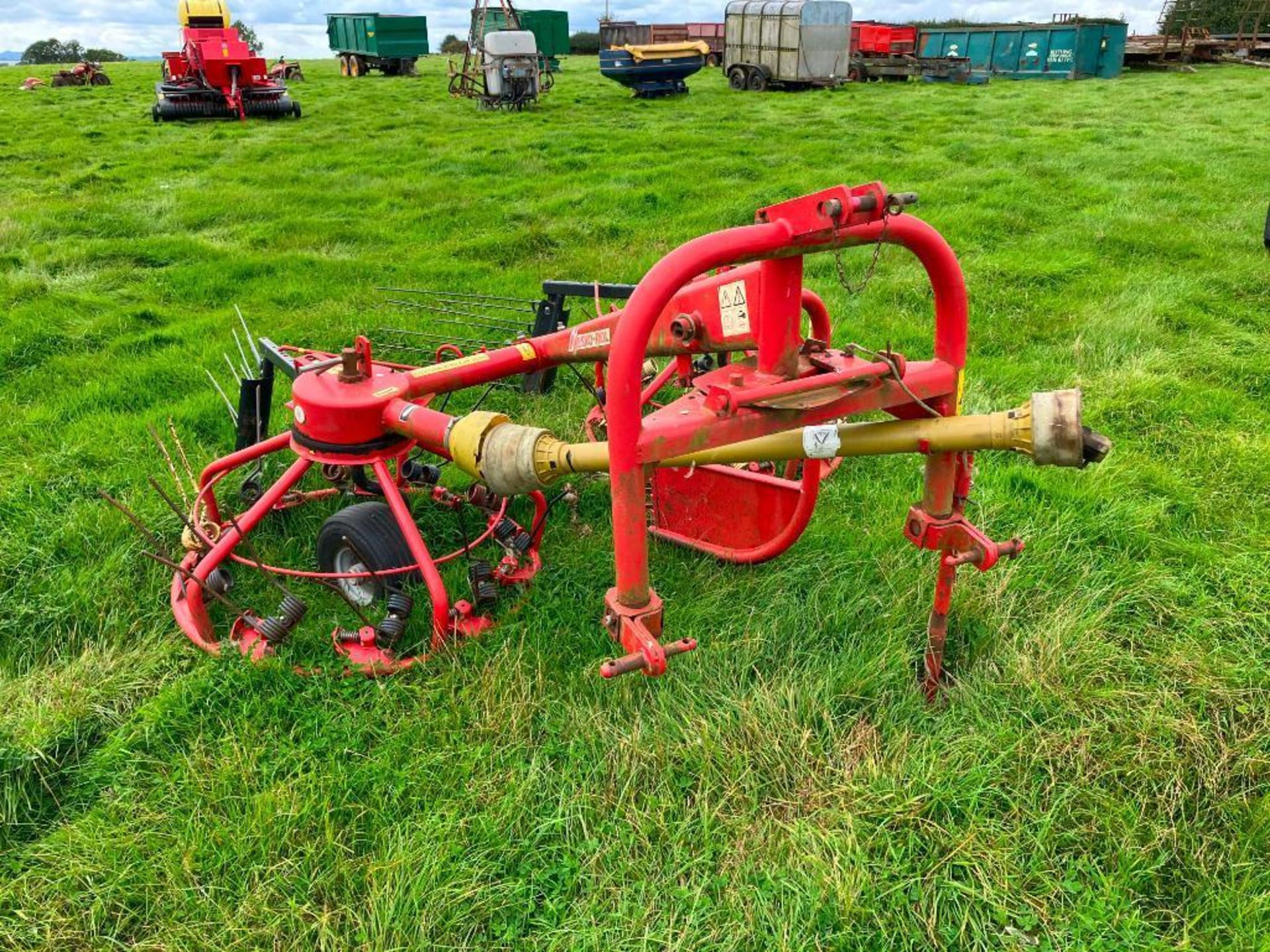 2009 Mesko-Roll Z275 twin rotor haybob, linkage mounted. Serial No: 09535