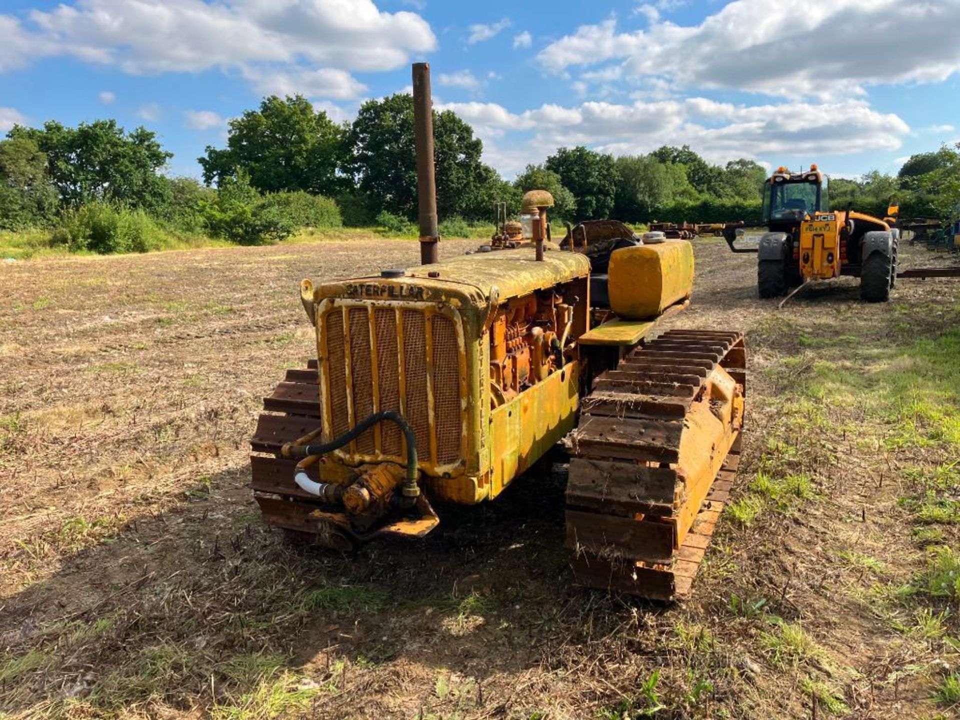 1948 Caterpillar D4 wide gauge metal tracked crawler with 16" tracks, swinging drawbar and 2 rear sp - Image 10 of 12