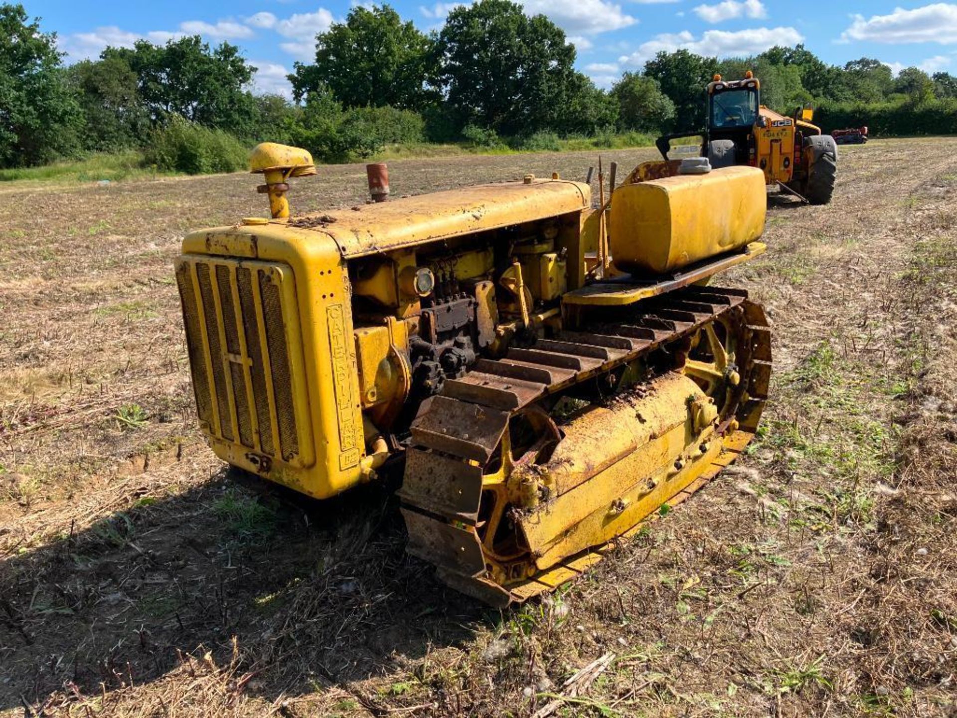 1940 Caterpillar D2 narrow gauge metal tracked crawler with 12" tracks and swinging drawbar. Hours: - Image 4 of 11