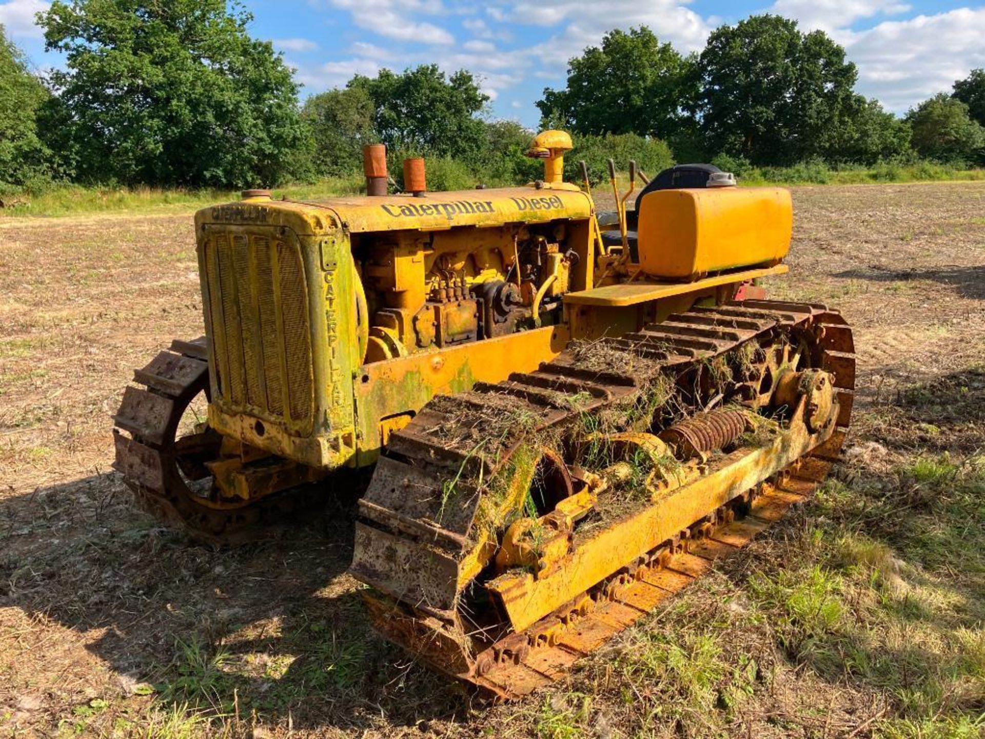 1949 Caterpillar D4 wide gauge metal tracked crawler with 16" tracks , swinging drawbar and rear cab - Image 13 of 18