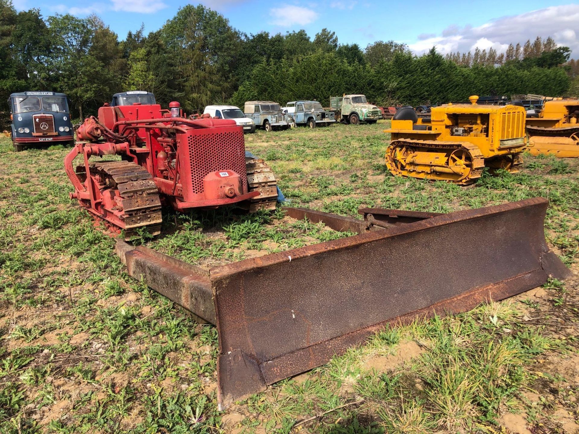 International TD8 metal tracked crawler with 16" tracks - Image 5 of 6