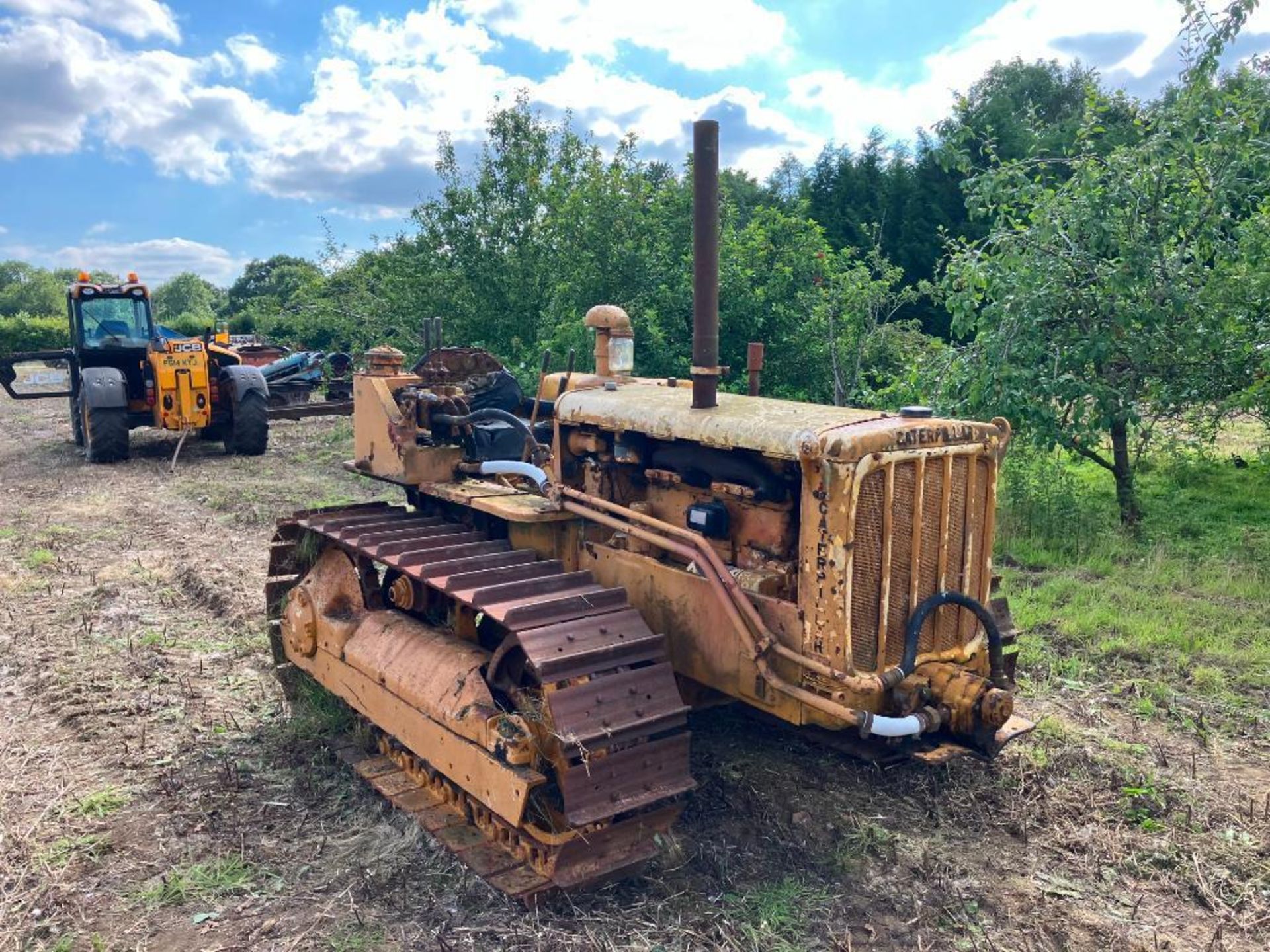 1948 Caterpillar D4 wide gauge metal tracked crawler with 16" tracks, swinging drawbar and 2 rear sp - Image 12 of 12