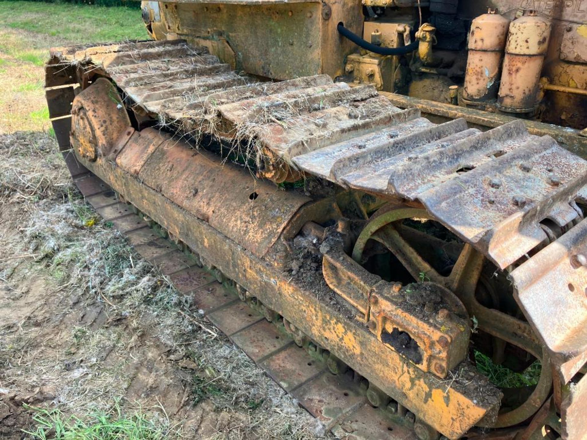 Caterpillar D6 metal tracked crawler with 20" tracks,swinging drawbar and rear winch - Image 12 of 12