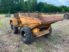 Pivot steer 4wd dump truck with hydraulic tip and Petter twin cylinder engine, electric start on 10.