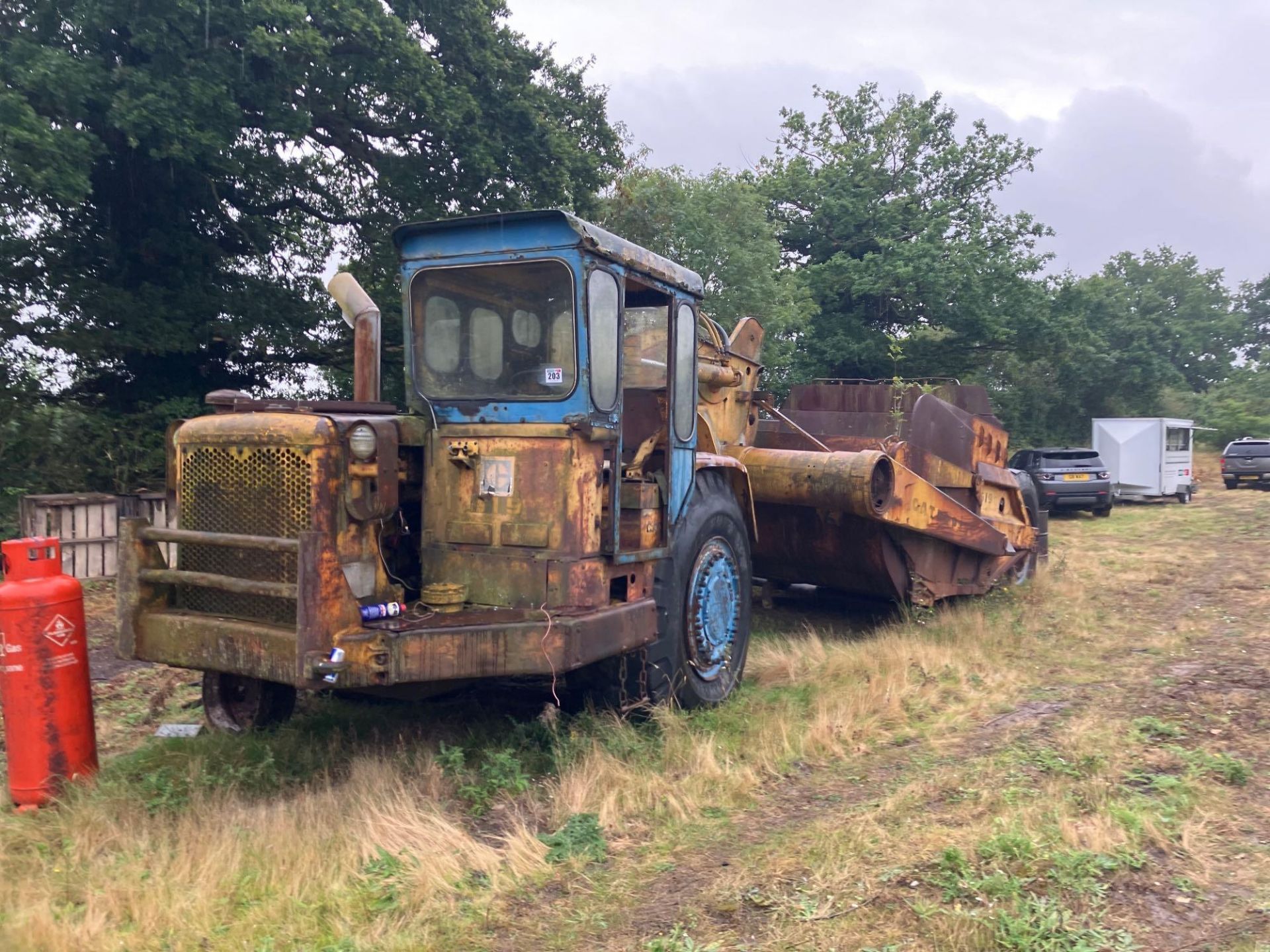 Caterpillar 619C self propelled scraper on 26.5-29 wheels and tyres. Serial No: 62F360 - Image 3 of 6