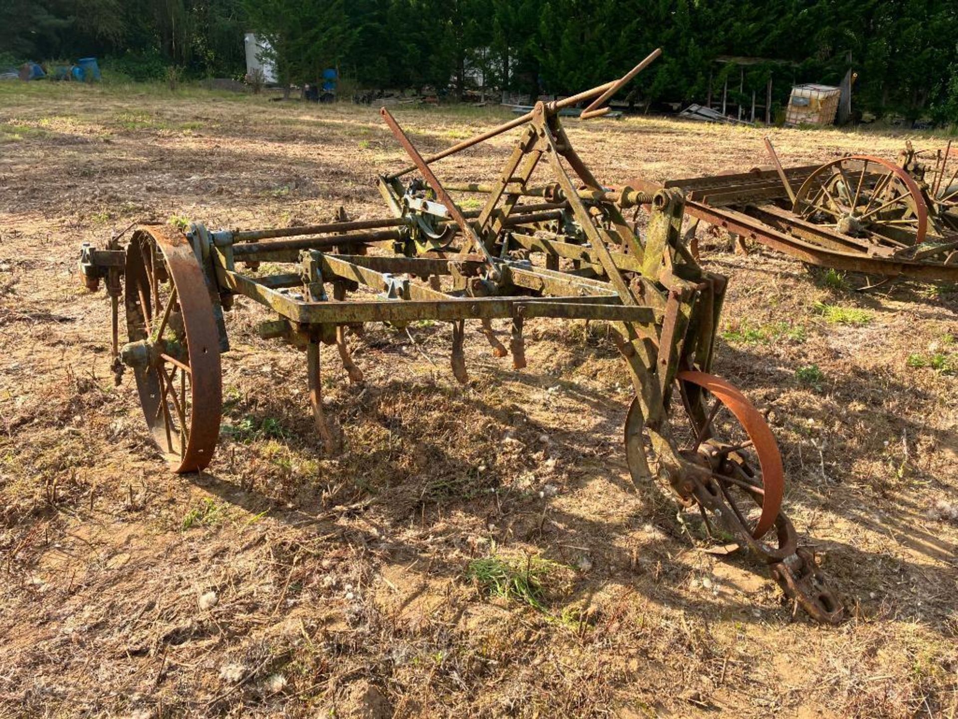 Ransomes C13C 8ft fixed tine trailed cultivator - Image 2 of 6