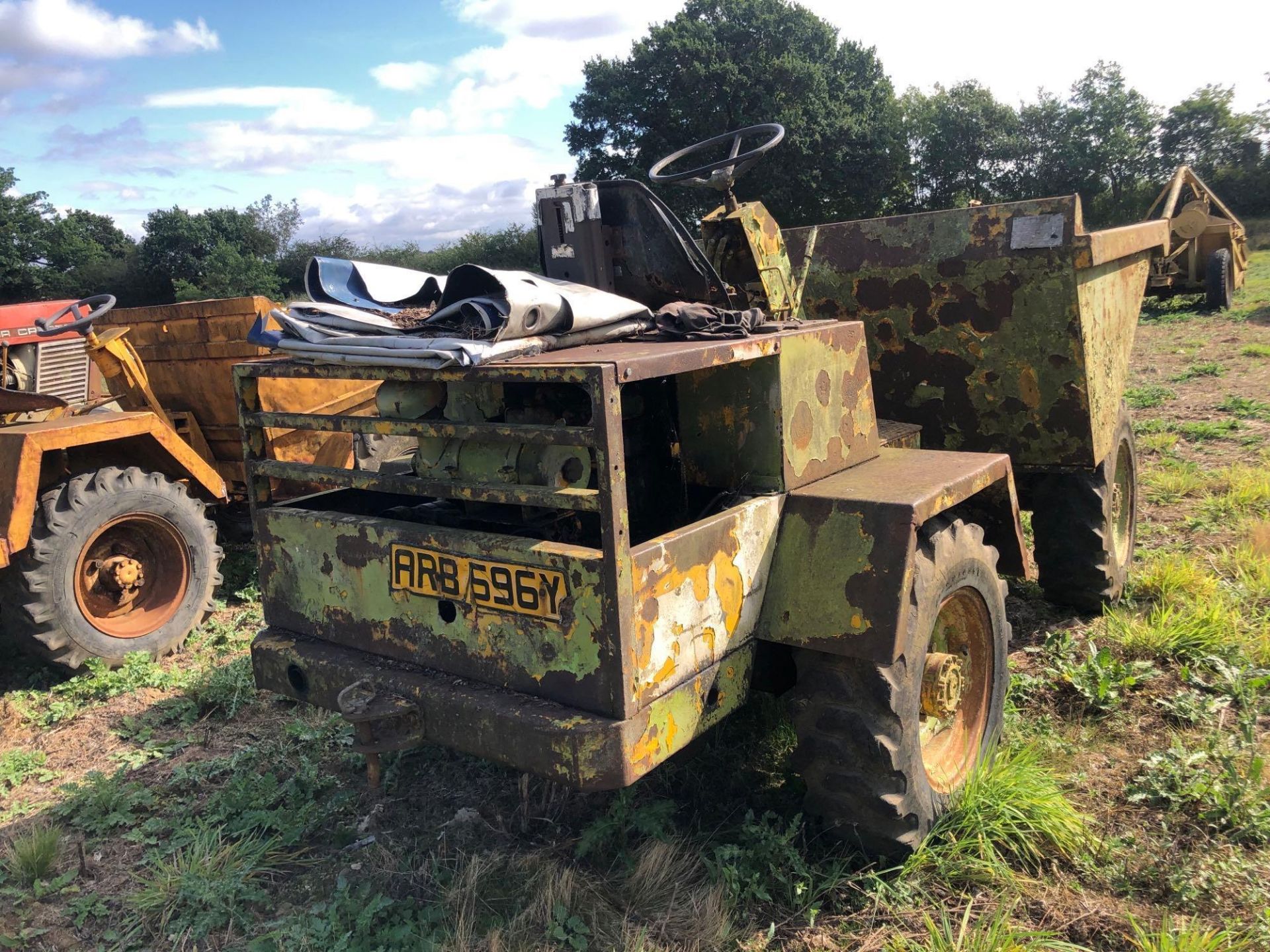 1983 Y9 Dump truck 4wd pivot steer with Lister 3 cylinder diesel engine, hydraulic tipping on 10.5/8 - Image 5 of 5