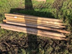 Quantity fence posts