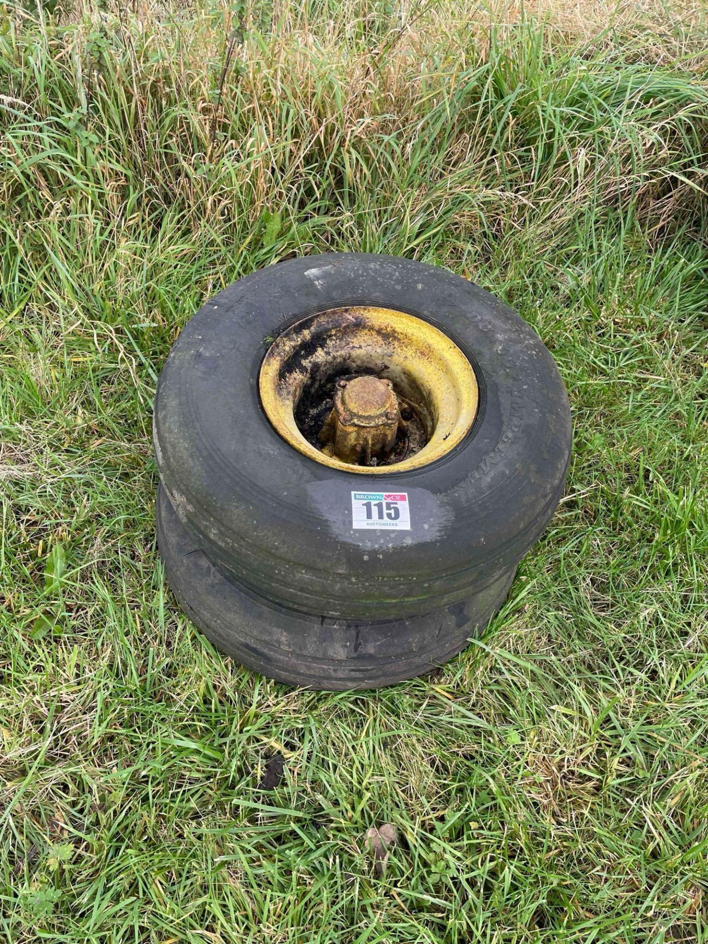 Pair 8.50-12 wheels and tyres - Image 2 of 2