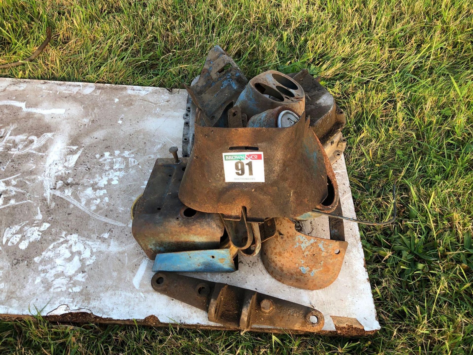 Quantity Fordson spares