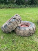 Pair 19.5L-24 wheels and tyres