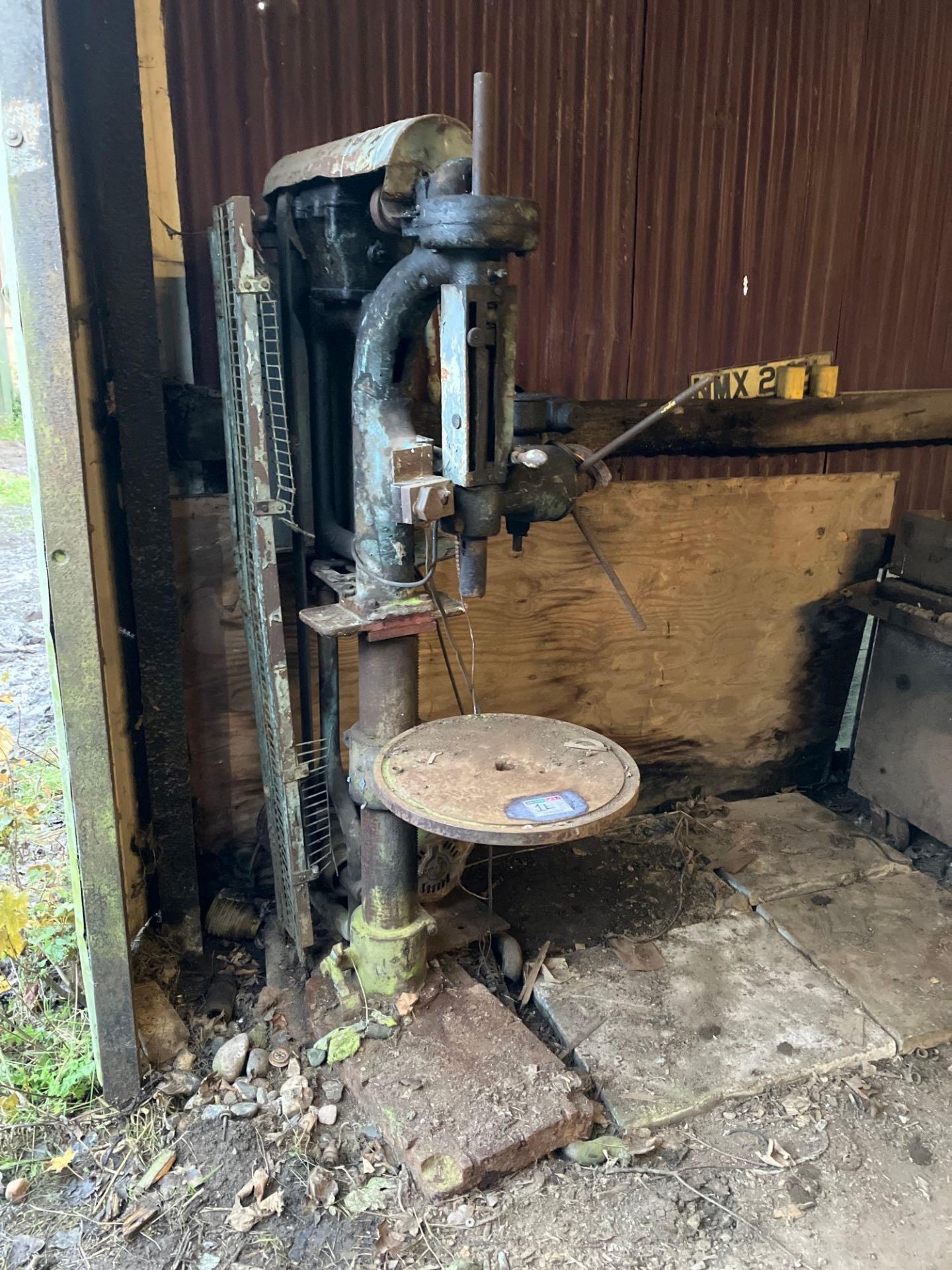 Pillar drill Please note - this is sold in situ, buyer to remove and disconnect at their own risk