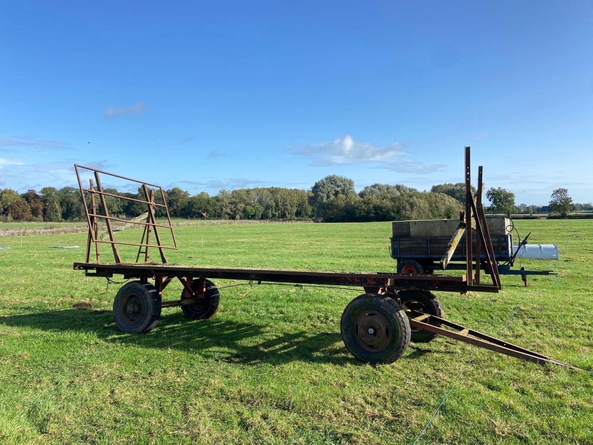 4 wheel trailer