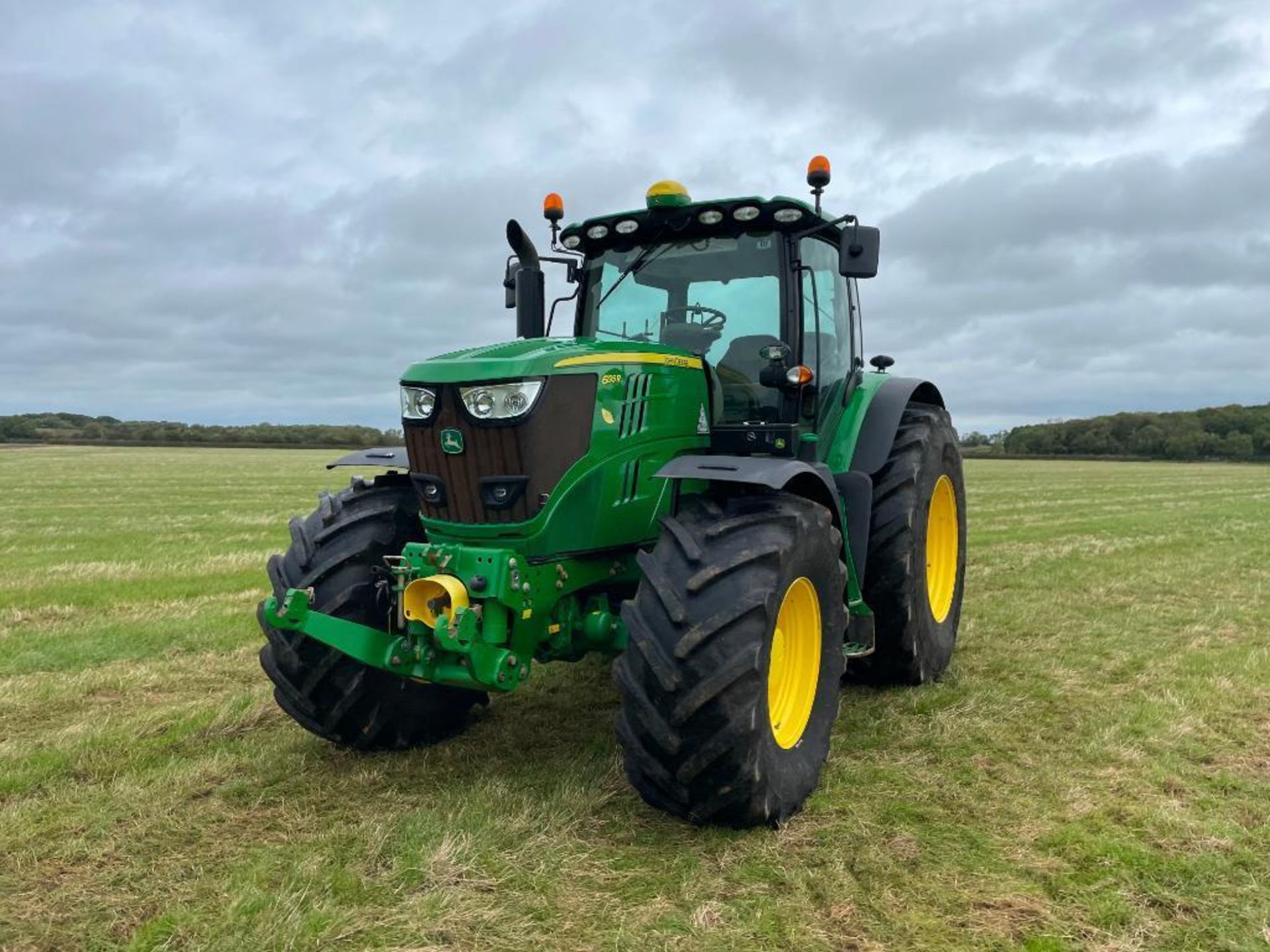 2017 John Deere 6195R 4wd Autopowr 50Kph tractor with front TLS suspension, cab suspension, air brak