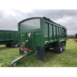 2011 Bailey 18t Beeteaper, sprung drawbar, ABS air brakes, hydraulic tailgate, grain chute, manual r