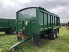 2011 Bailey 18t Beeteaper, sprung drawbar, ABS air brakes, hydraulic tailgate, grain chute, manual r