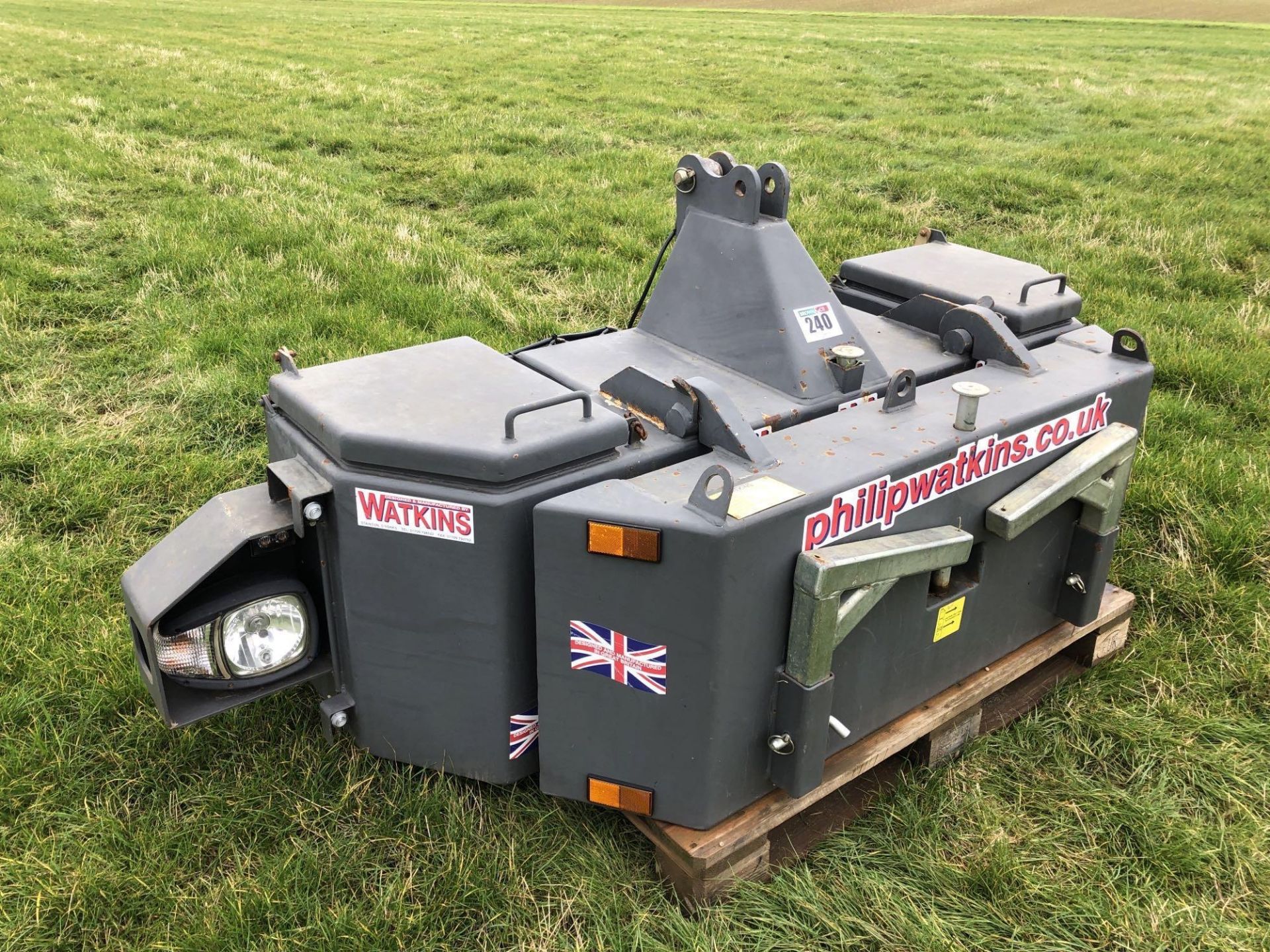 2018 Phillip Watkins 900kg front weight block with tool boxes and additional 600kg weight. Serial No - Image 2 of 7