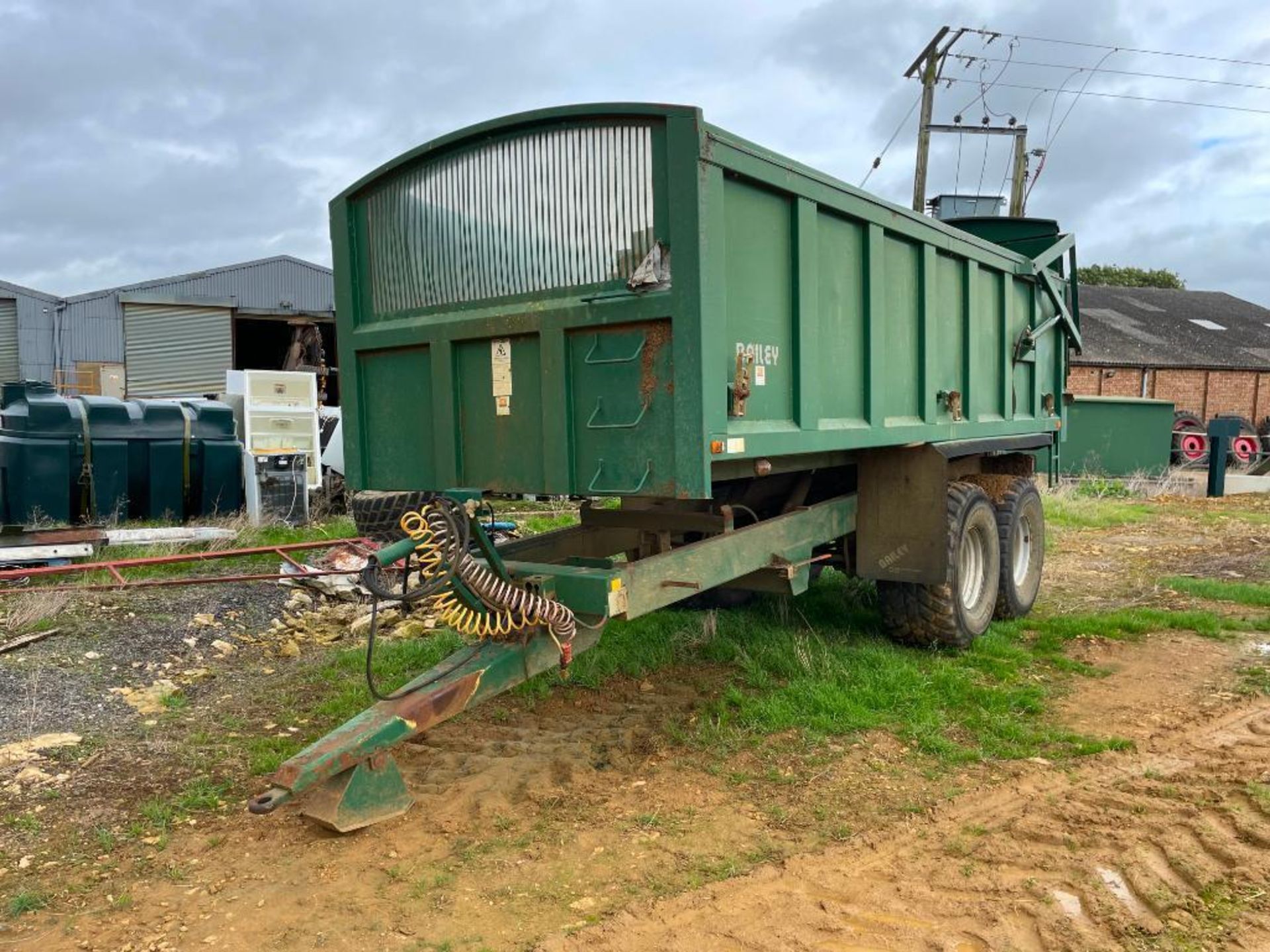 2008 Bailey 14t grain trailer, sprung drawbar, air brakes, hydraulic tailgate, grain chute, manual r - Image 6 of 8