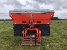 2016 Kuhn Axis-M 40.2 EMC 36m twin disc fertiliser spreader with border control. Serial No: 09-04626