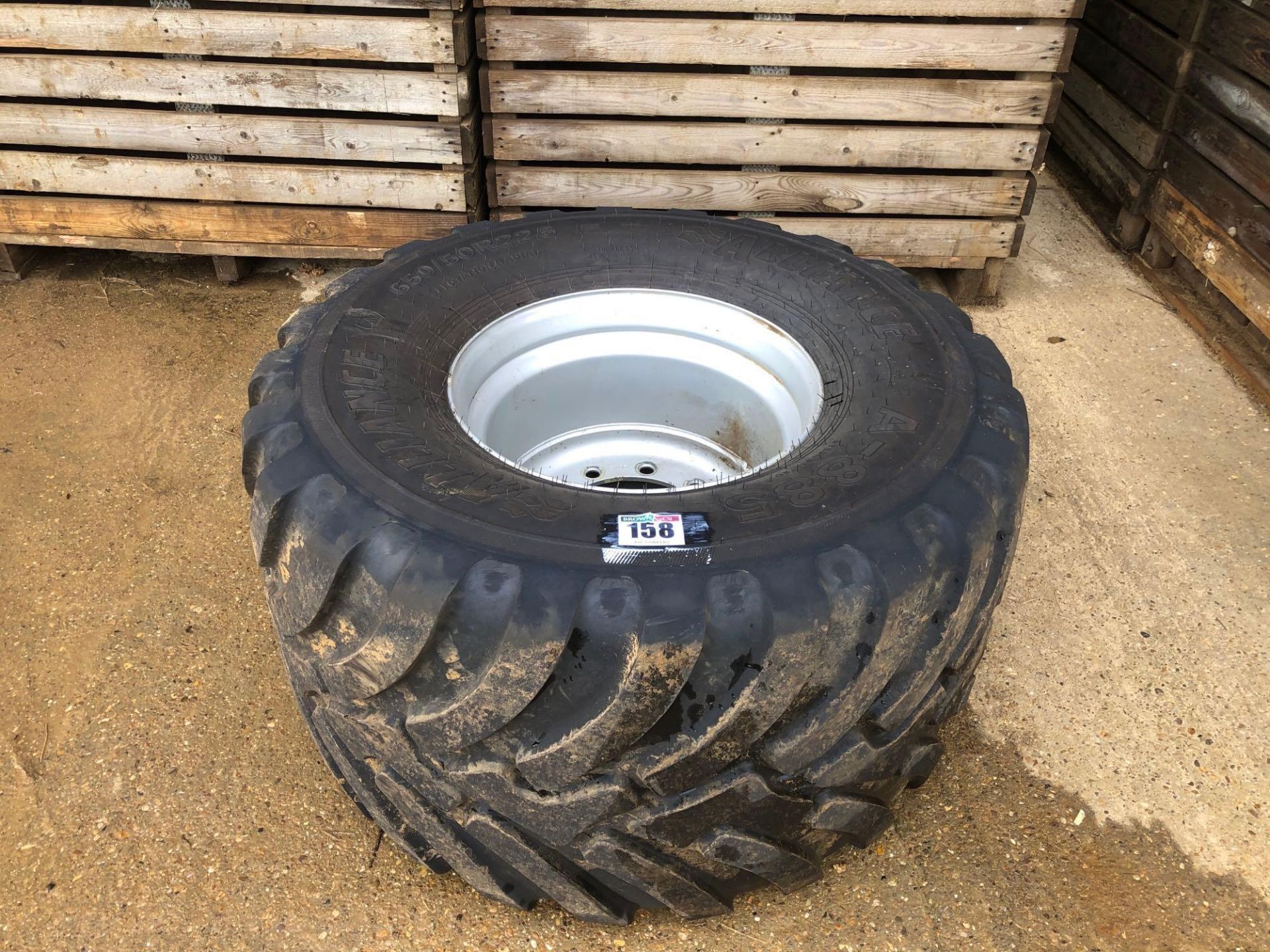 Single Alliance 650/50R22.5 wheel and tyre