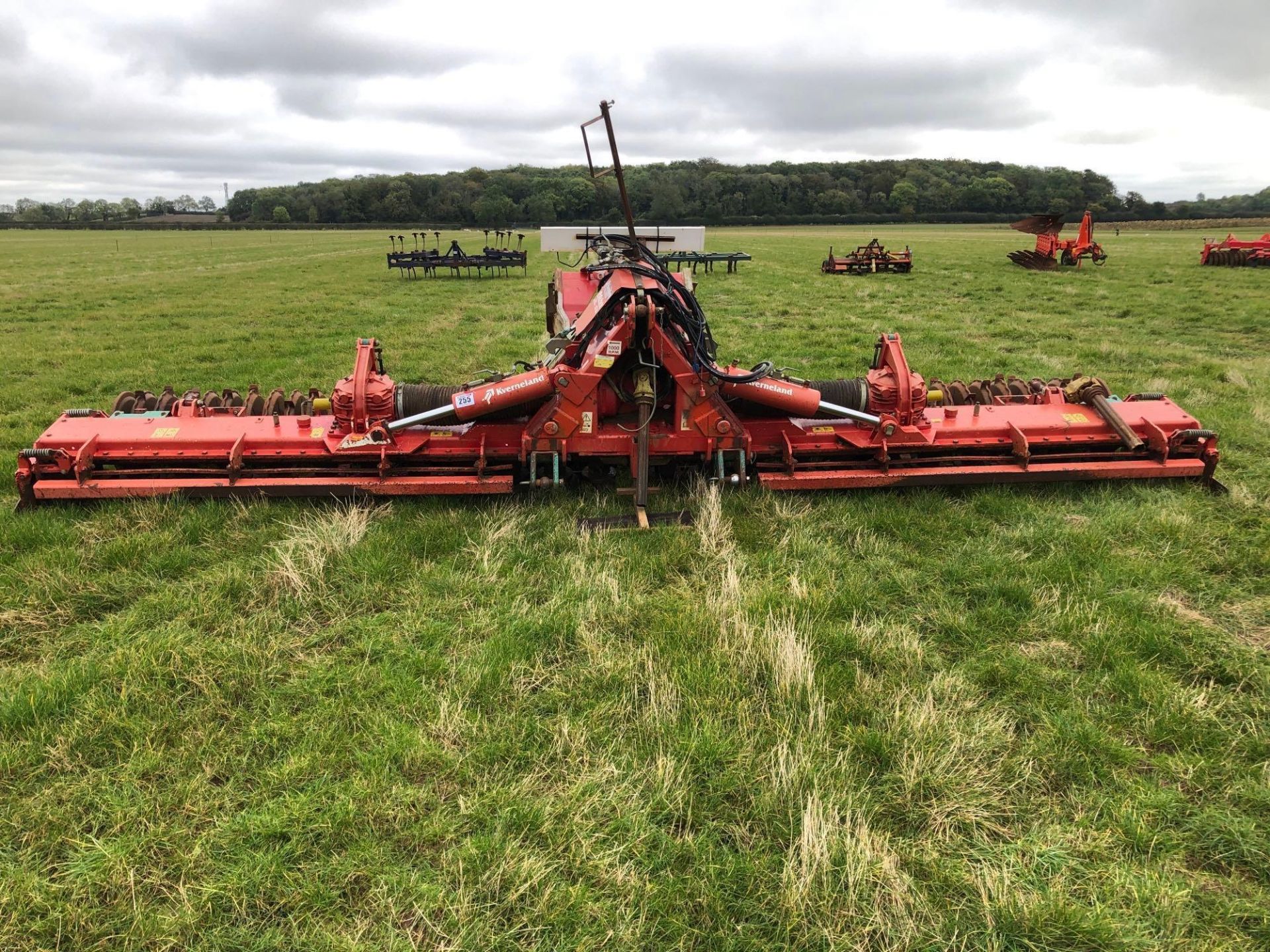 2008 Kverneland NGS/601/F40 6m hydraulic folding power harrow with rear Kerner packer and rear linka