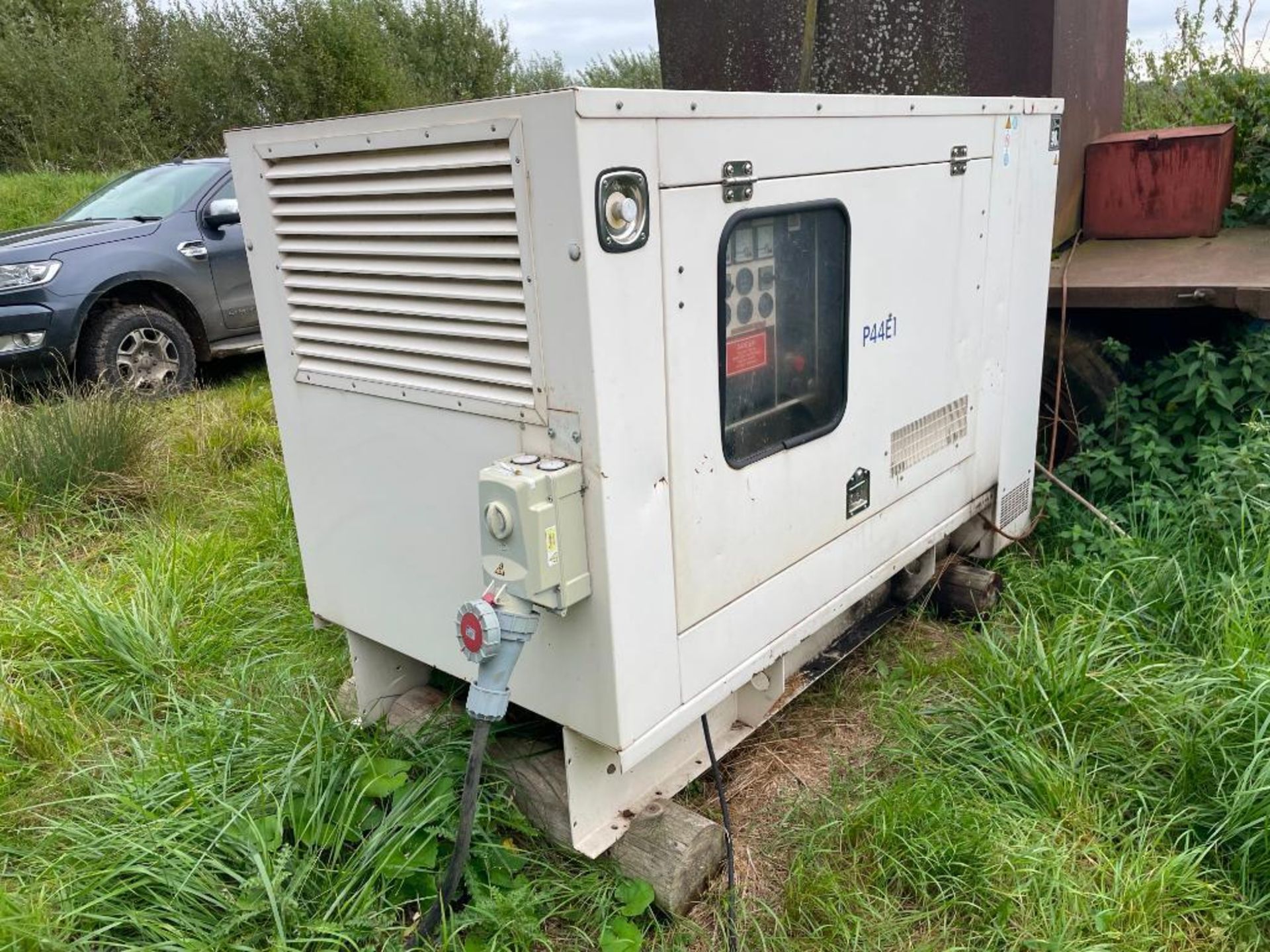 2001 Perkins P44E1 4cyl diesel generator, 3phase, 44kVA. Hours: 19,623 - Image 4 of 6