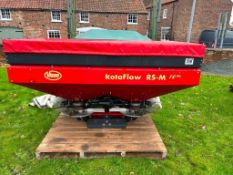 1998 Vicon RotaFlow RS-M/FD twin disc fertiliser spreader, 24m spreading, fitted with new gear boxes