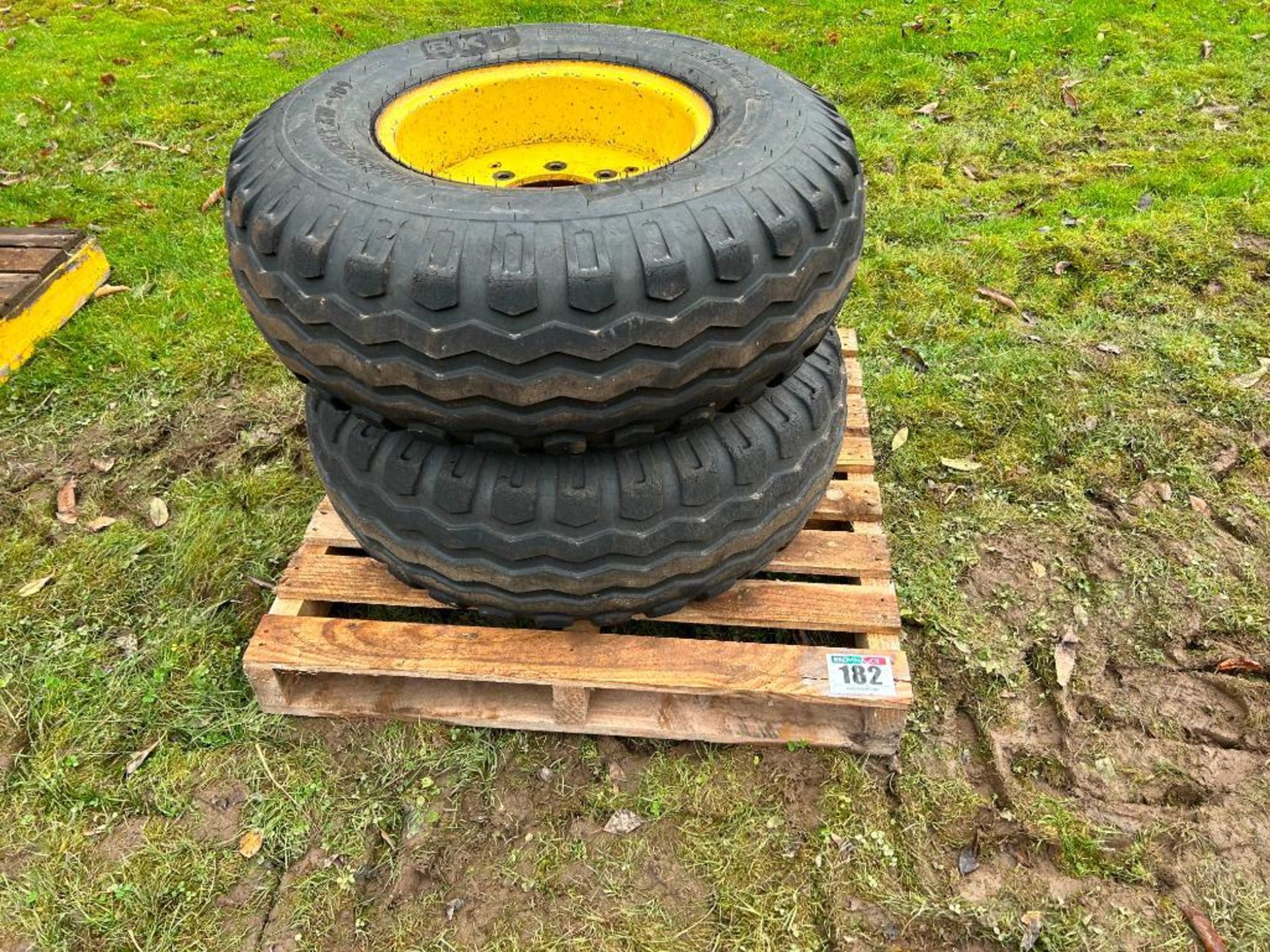 Pair of BKT 11.5/80-15.3 tyres and wheels to fit JD 6300 - Image 2 of 3